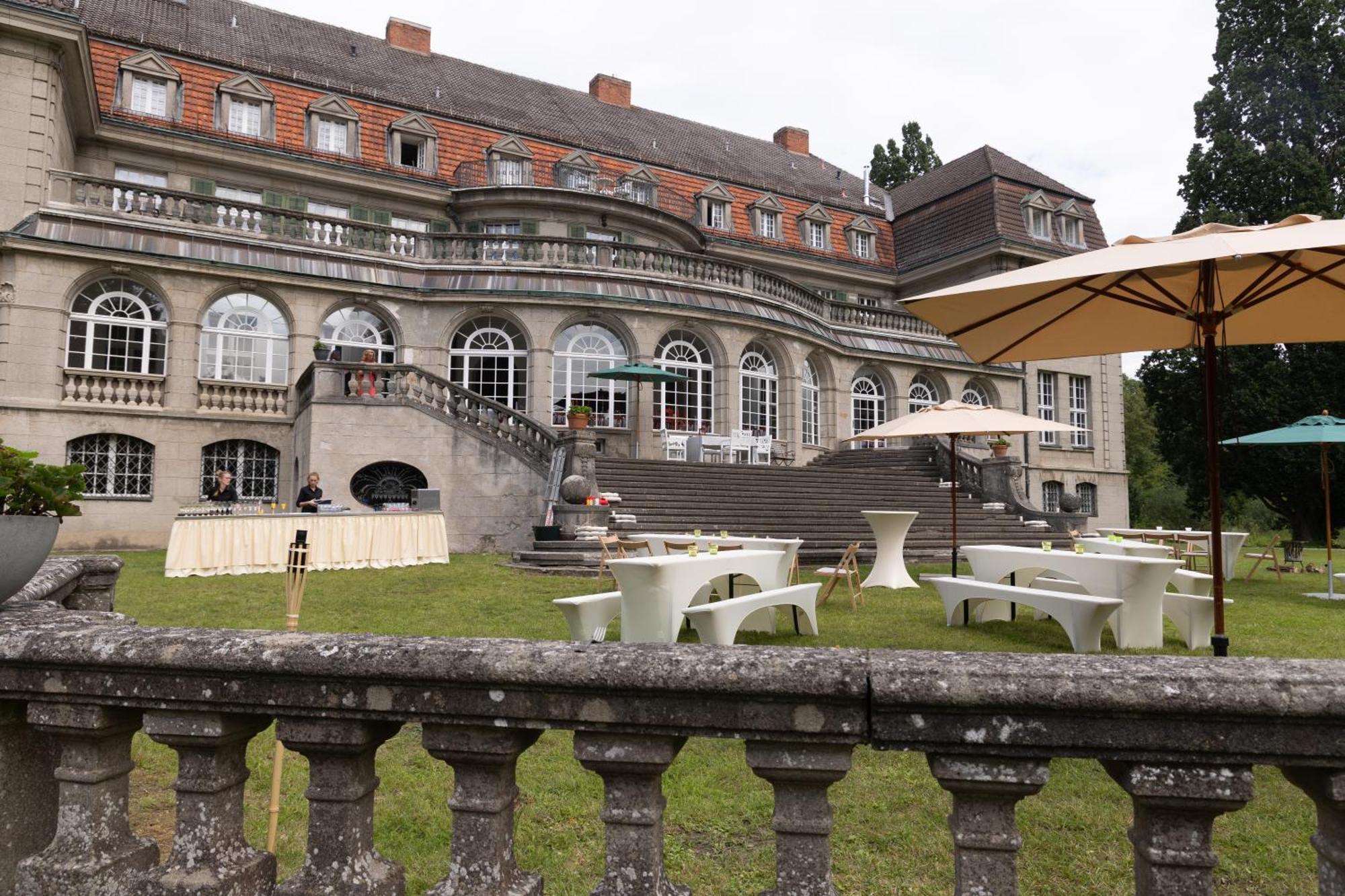 Jagdschloss-Bellin Bellin  Luaran gambar